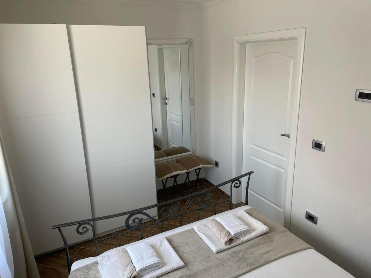 Villa Zonta Apartment Maremi With Private Jacuzzi Buje Exteriör bild