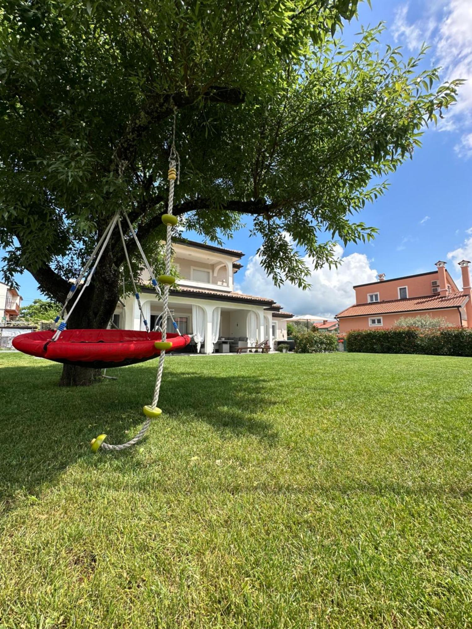 Villa Zonta Apartment Maremi With Private Jacuzzi Buje Exteriör bild